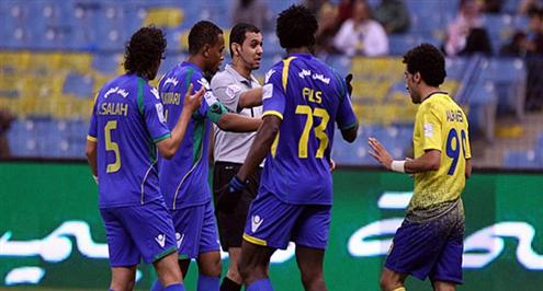 طاقم تحكيم سعودي لقيادة مواجهة الخور القطري والنصر الإماراتي